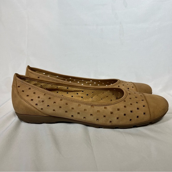 Gabor Hovercraft Ruffle Nubuck Leather Perforated Shoes Ballet Flat Size 7.5 UK - Picture 6 of 14